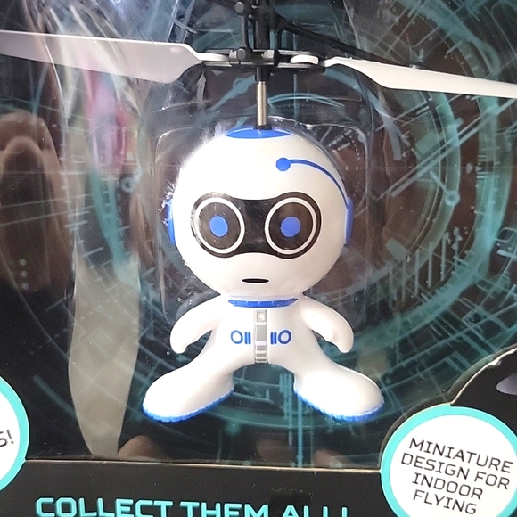 I Fly Robot Toy for Kids Aged 8+ - Picture 2 of 6